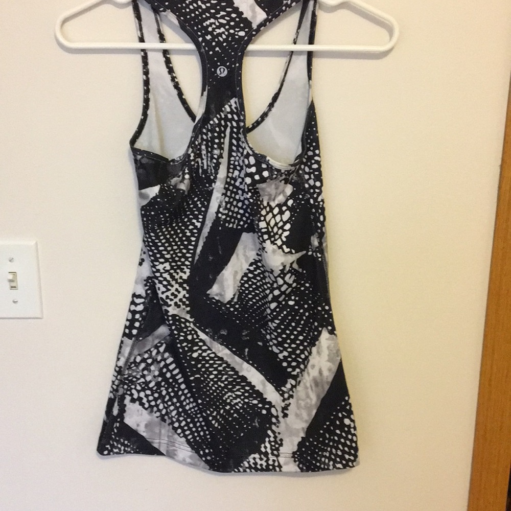 Lululemon Cool Racerback Tank top - Picture 4 of 4